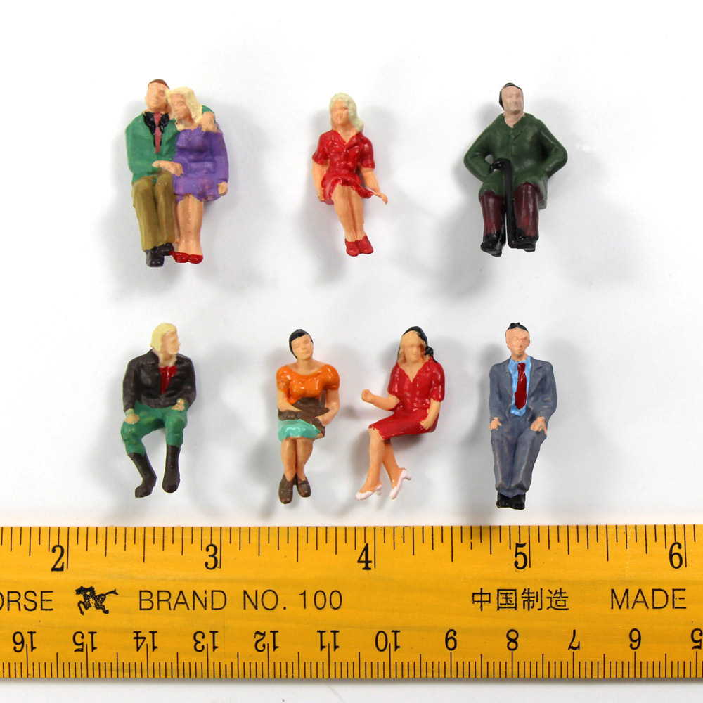 o scale seated figures