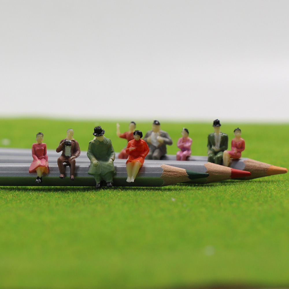 60pcs All Seated Mini 1:87 Painted Figures Passenger HO Scale
